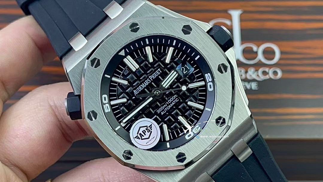 APS top  Replica Copy Audemars Piguet  Royal Oak Offshore 系列15703ST.OO.D002CA.01 wrist watches  / AP272