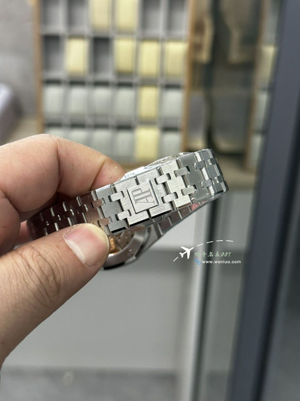 APSAudemars Piguet 皇家橡树 Replica Copy  wrist watches 15451ST.ZZ.1256ST.03，15451ST. ZZ.1256ST.01，15451ST.ZZ.D011CR.01，15451ST.ZZ.1256ST.02 / AP276