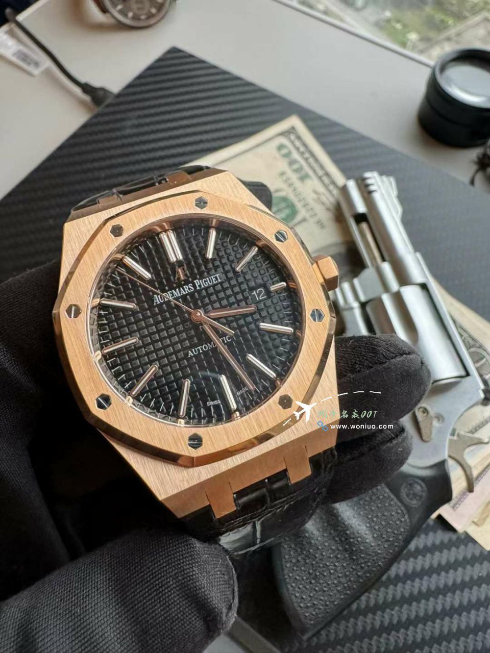  Video analysis APS Adding weight 版本Audemars Piguet 皇家橡树 Best 的 Replica Watches 15400OR.OO.D002CR.01，15400OR.OO.D088CR.01 wrist watches  / AP277