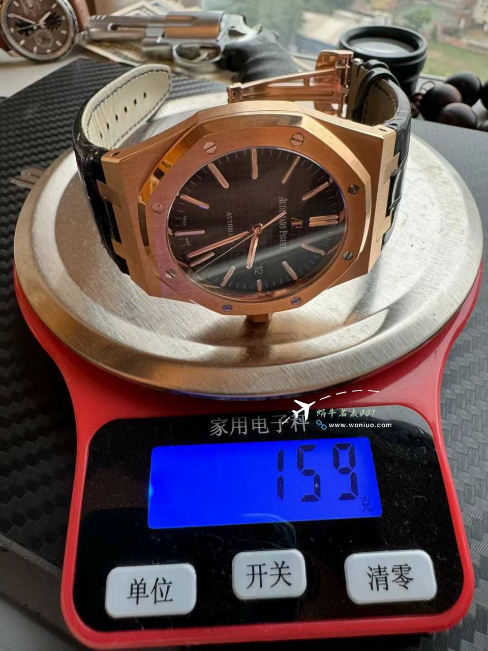  Video analysis APS Adding weight 版本Audemars Piguet 皇家橡树 Best 的 Replica Watches 15400OR.OO.D002CR.01，15400OR.OO.D088CR.01 wrist watches  / AP277