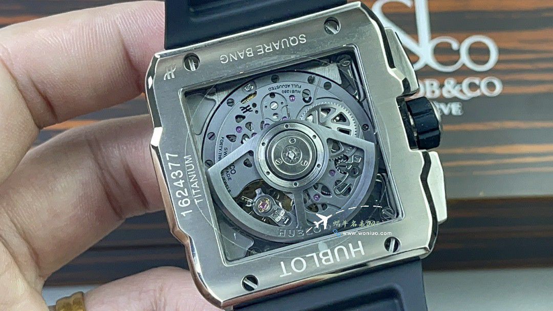 BBF hublot SQUARE BANG UNICO方形 Perfect  Replica Copy 表821.OX.0180.RX，821.OM.0180.RX，821.NM.0170.RX，821.NX.0170.RX / YB131