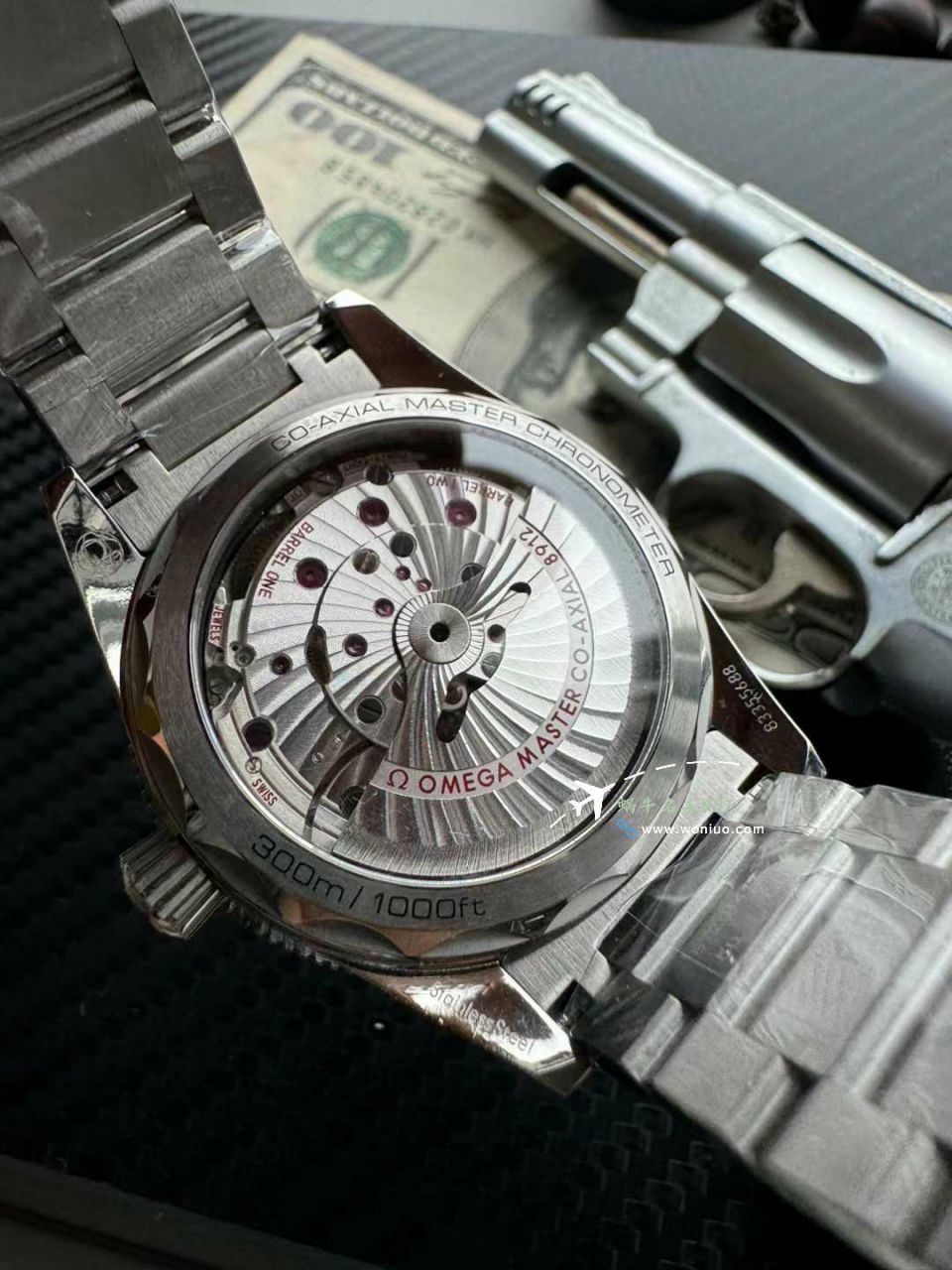 VSOMEGA Seamaster 300米复古锅盖 Replica Copy 234.30.41.21.01.001 wrist watches  / VS799