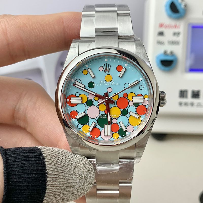 VS Rolex  oyster perpetual 动41毫米m124300-0008 Perfect  Replica Copy 气球泡泡 Watches 