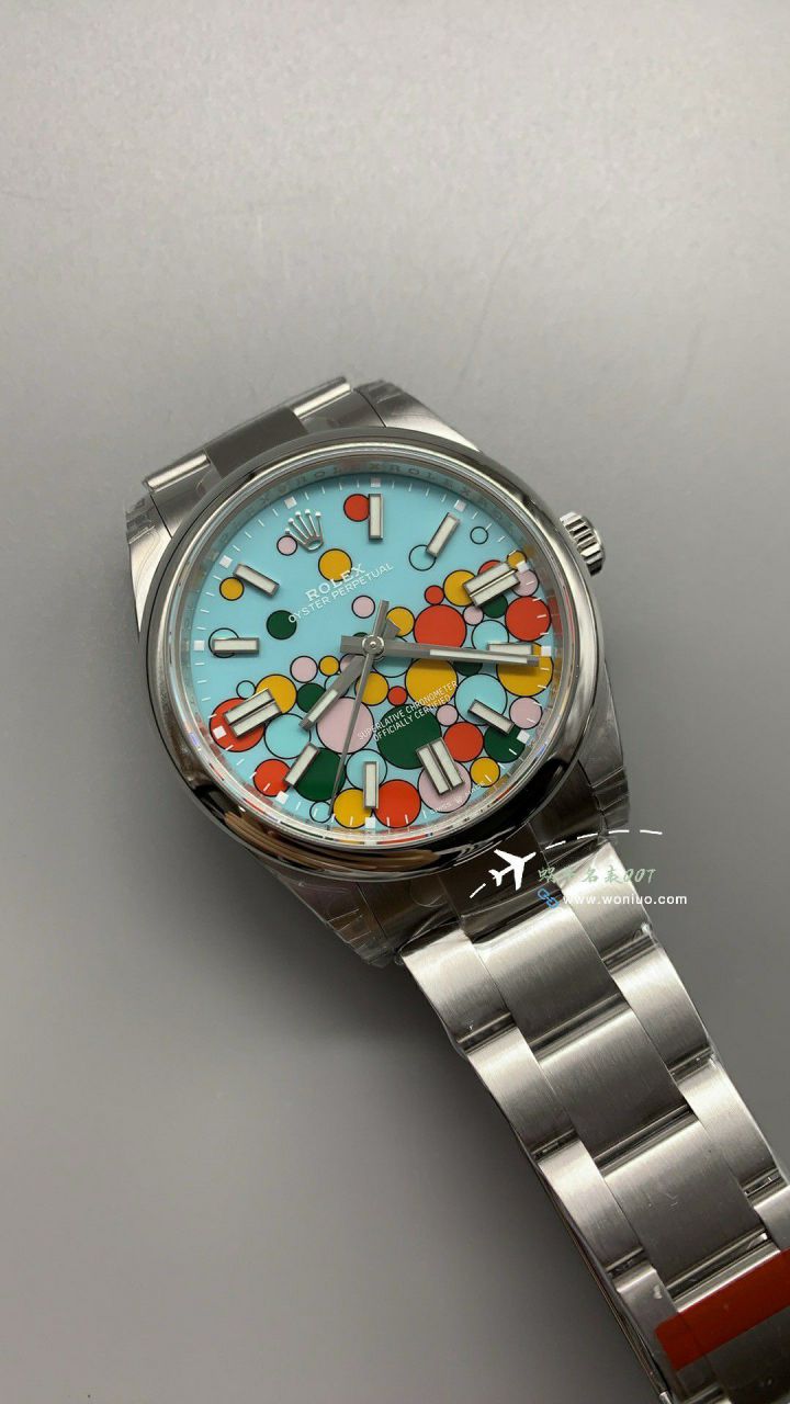 VS Rolex  oyster perpetual 动41毫米m124300-0008 Perfect  Replica Copy 气球泡泡 Watches  / R858