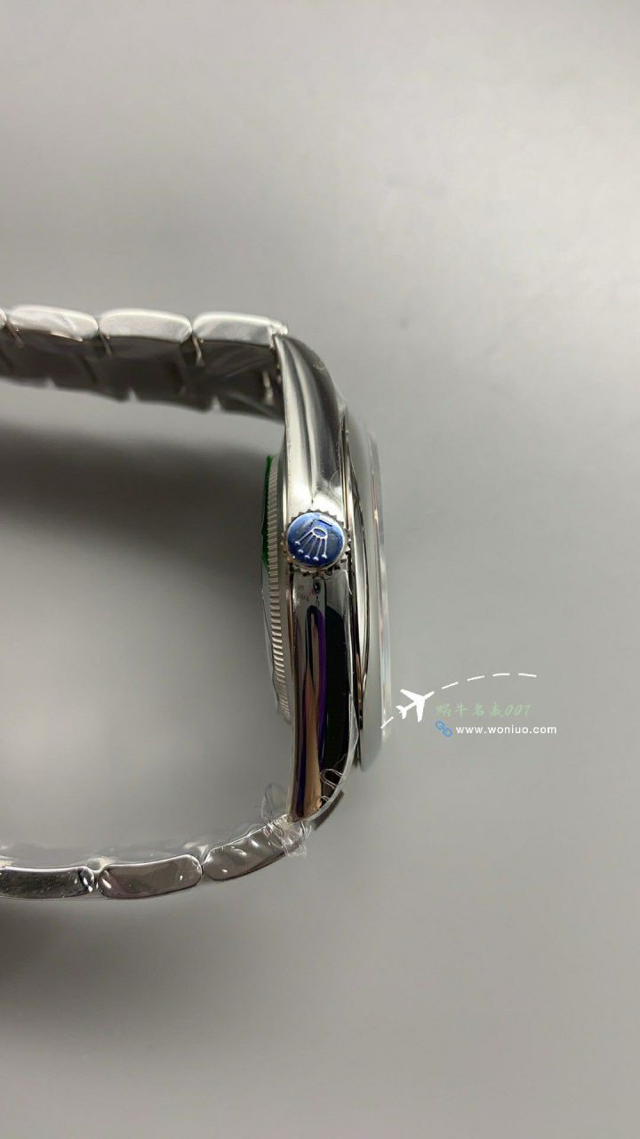 VS Rolex  oyster perpetual 动41毫米m124300-0008 Perfect  Replica Copy 气球泡泡 Watches  / R858