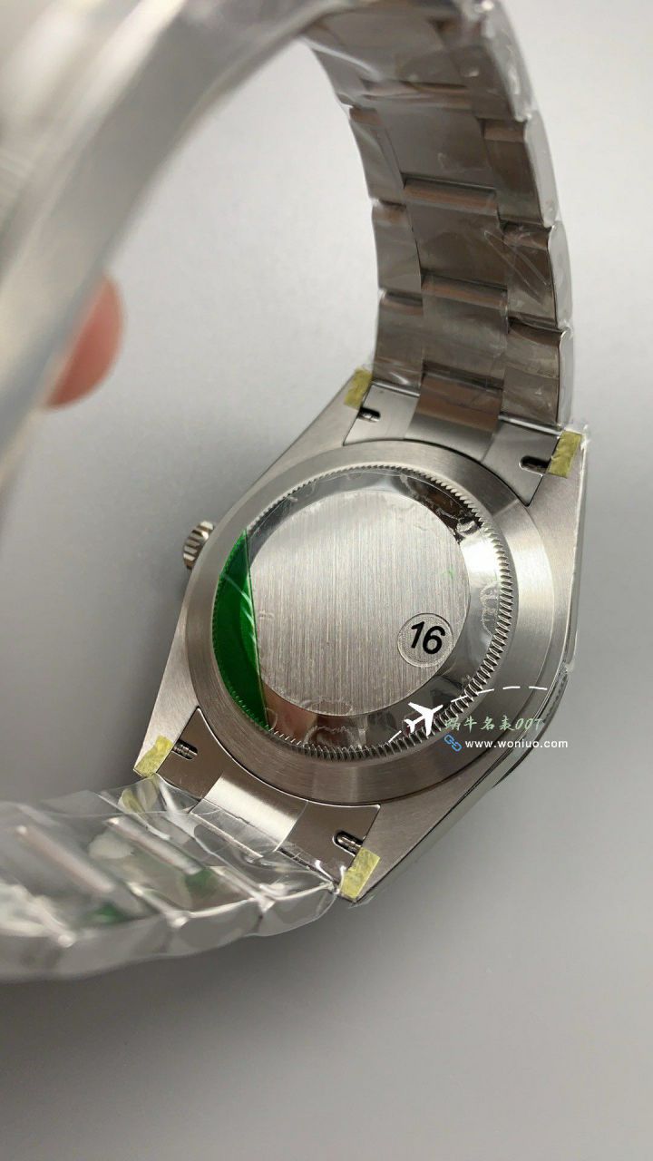 VS Rolex  oyster perpetual 动41毫米m124300-0008 Perfect  Replica Copy 气球泡泡 Watches  / R858