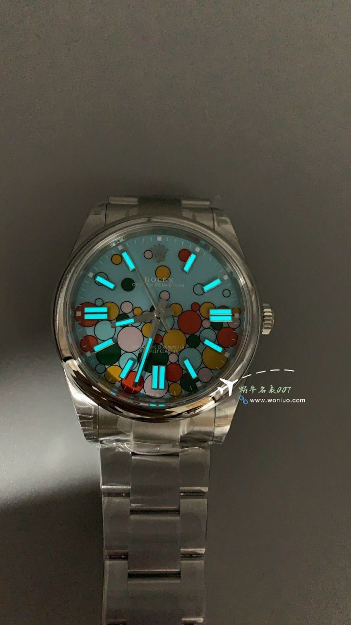 VS Rolex  oyster perpetual 动41毫米m124300-0008 Perfect  Replica Copy 气球泡泡 Watches  / R858