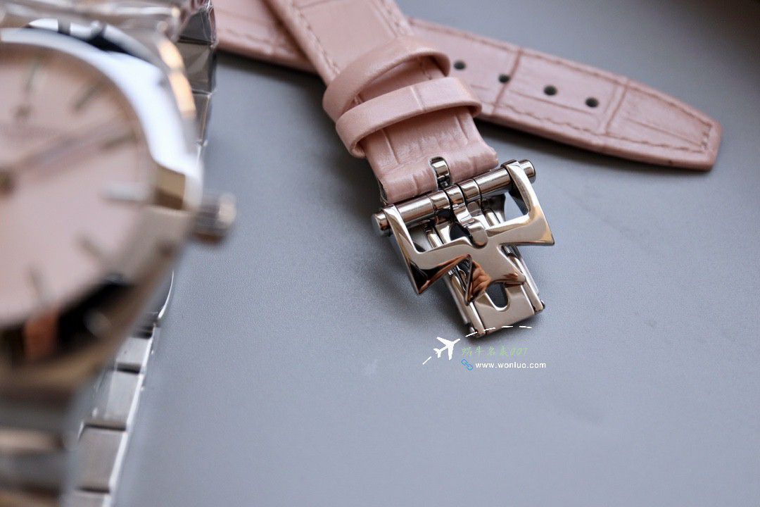 CCVacheron Constantin   Overseas 女表 top  Replica Copy 2305V/100R-B077，2305V/100A-B171，2305V/100A-B170 wrist watches  / JS266