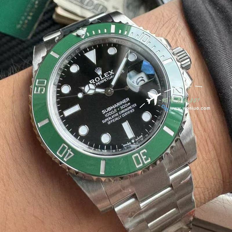 VS Rolex  Submariner 型新款41 Submariner m126610lv-0002超级 Replica Copy  wrist watches 