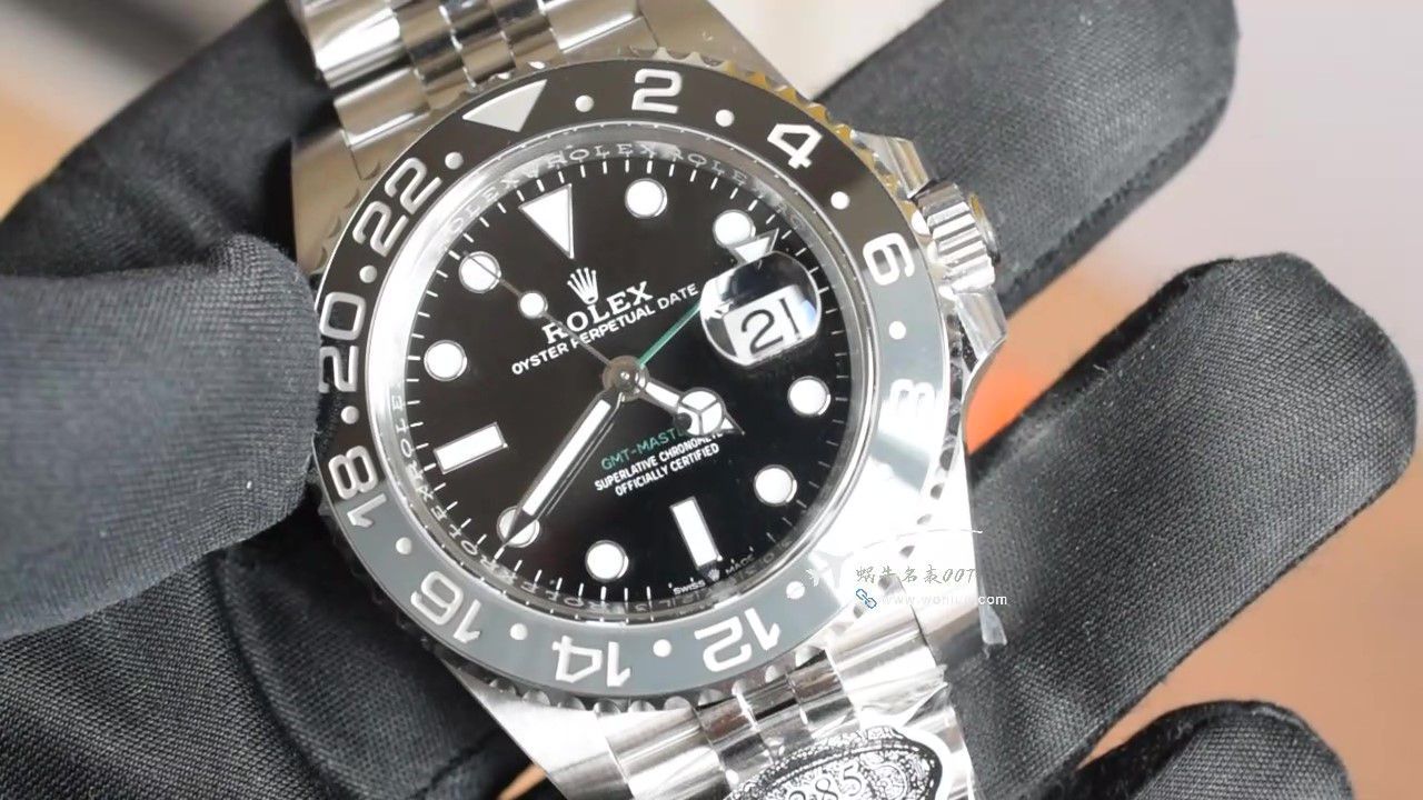  Video analysis clean Rolex  GMT MASTER II Perfect  Replica  Replica 新款皮蛋圈m126710grnr-0003 wrist watches  / R866