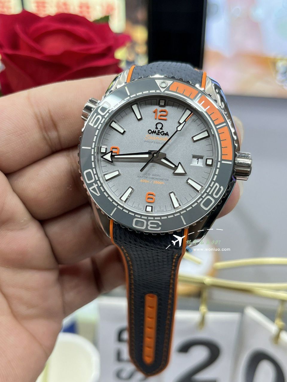 VSOMEGA Seamaster  Replica Copy 600米 四分之一 215.92.44.21.99.001 wrist watches  / VS800