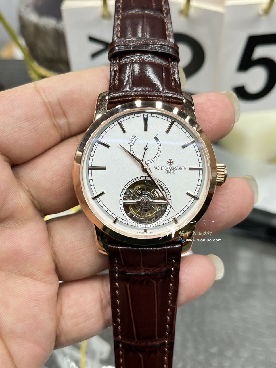 JL Jaeger-LeCoultre  Tourbillon  / JJ200