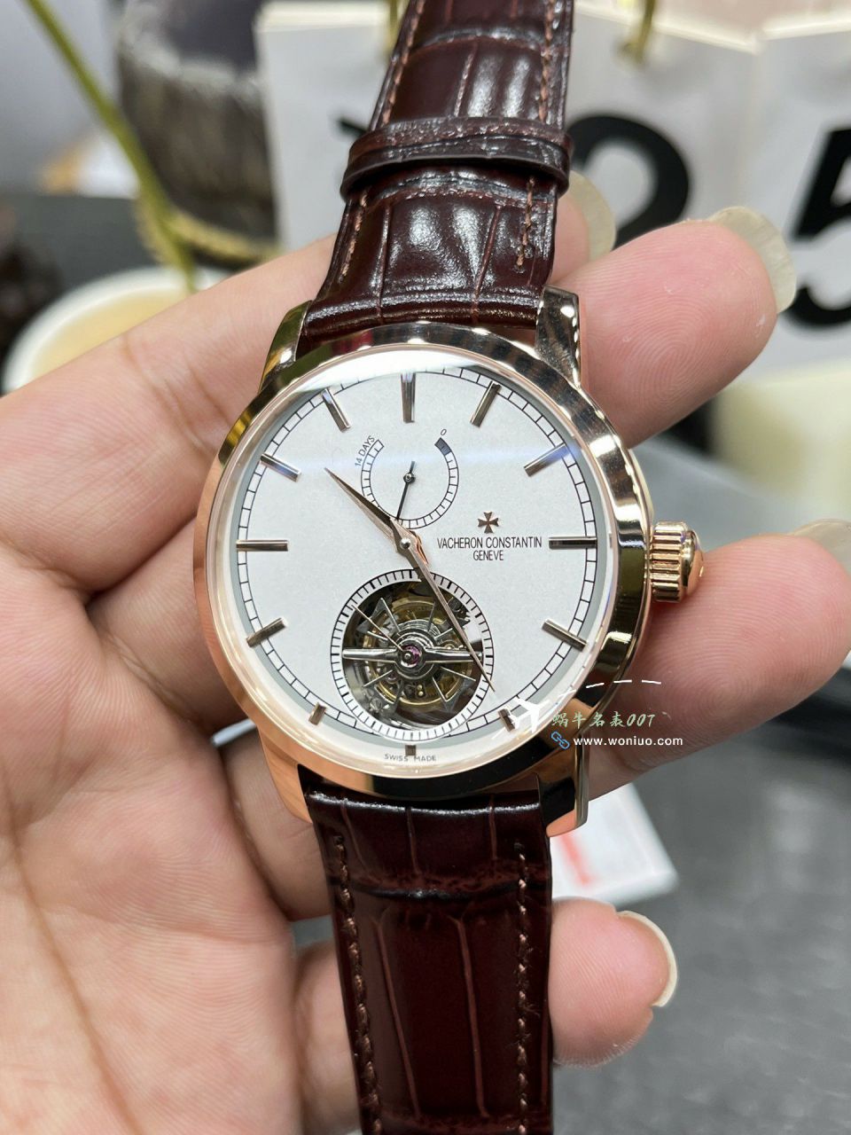 JL Jaeger-LeCoultre  Tourbillon  / JJ200