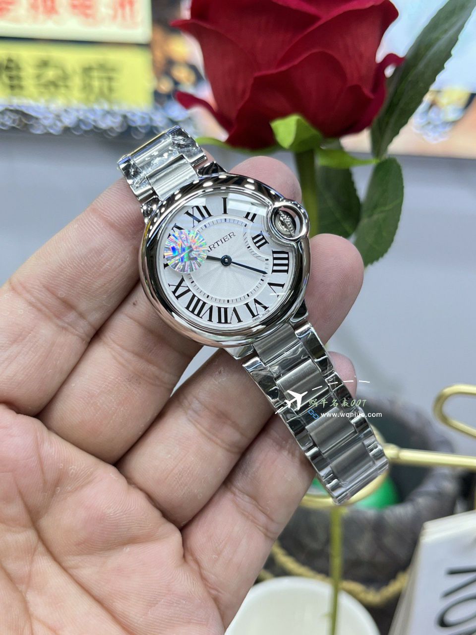 AF Cartier  蓝气球33毫米石英女 Watches  Perfect  Replica Copy W6920084，WSBB0034，W6920086 wrist watches  / K366