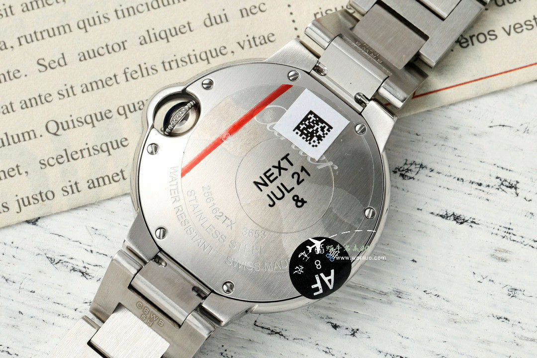 AF Cartier  蓝气球33毫米石英女 Watches  Perfect  Replica Copy W6920084，WSBB0034，W6920086 wrist watches  / K366