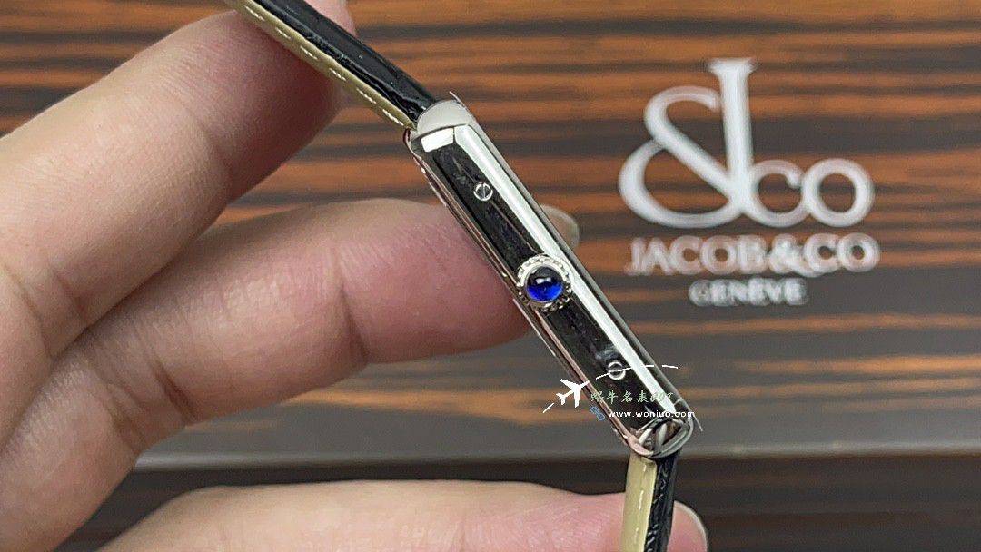 AF Factory  Cartier   top  Replica Copy 坦克 Watches 集合W5200028，WSTA0052，WGTA0062 / K375