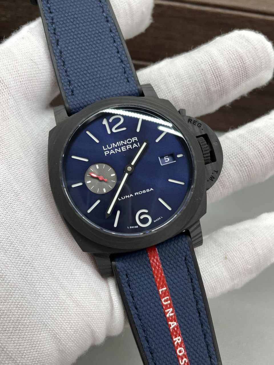 VS Factory Panerai 庐米诺杜尔系列PAM01529（PAM1529） top  Replica Copy  Watches  / VS1529