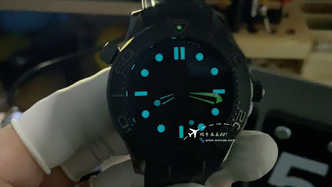 VS Factory OMEGA Seamaster 300米黑武士 top  Replica Copy  Watches 210.92.44.20.01.003 wrist watches  / VS806