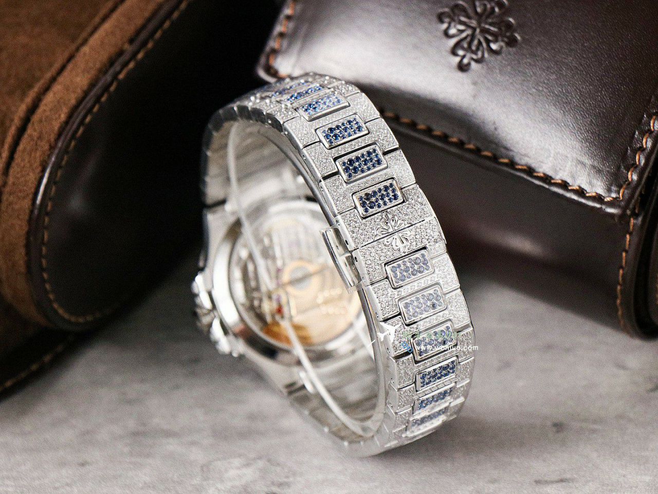 GR PATEK PHILIPPE 运动优雅 top  Replica Copy  Watches 7118/1451G-001女 wrist watches  / BD501