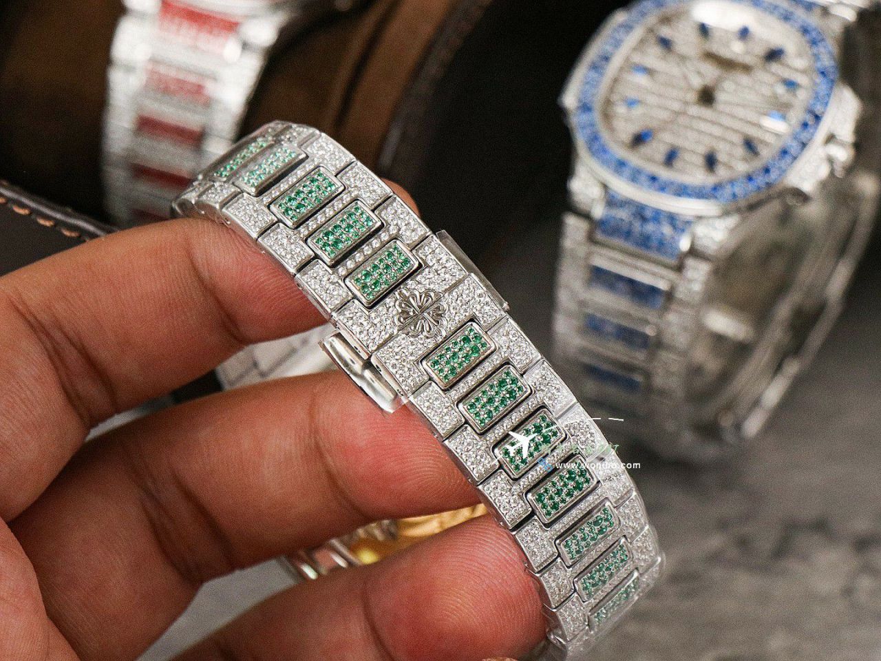 GR PATEK PHILIPPE 运动优雅 top  Replica Copy  Watches 7118/1451G-001女 wrist watches  / BD501