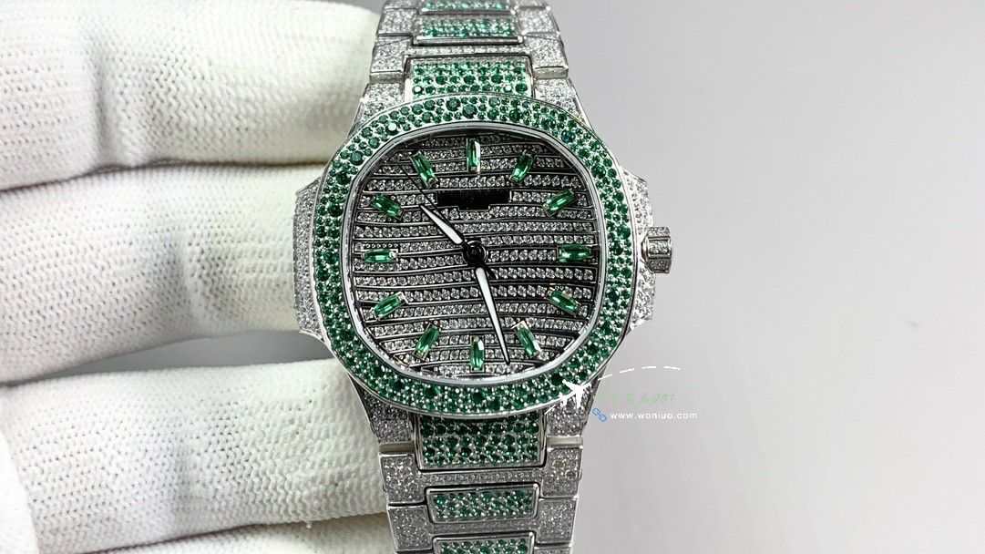 GR PATEK PHILIPPE 运动优雅 top  Replica Copy  Watches 7118/1451G-001女 wrist watches  / BD501