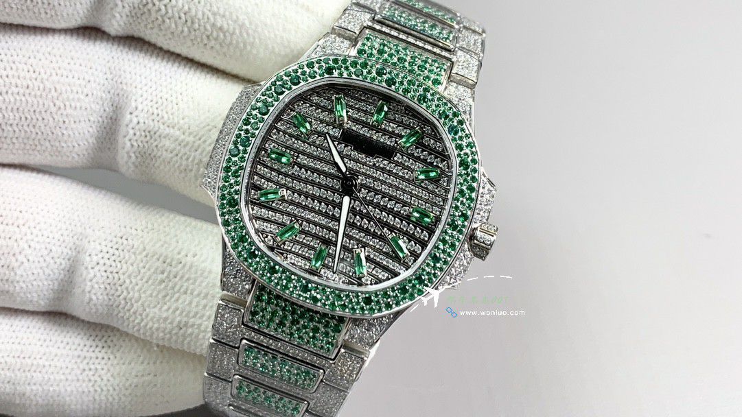 GR PATEK PHILIPPE 运动优雅 top  Replica Copy  Watches 7118/1451G-001女 wrist watches  / BD501