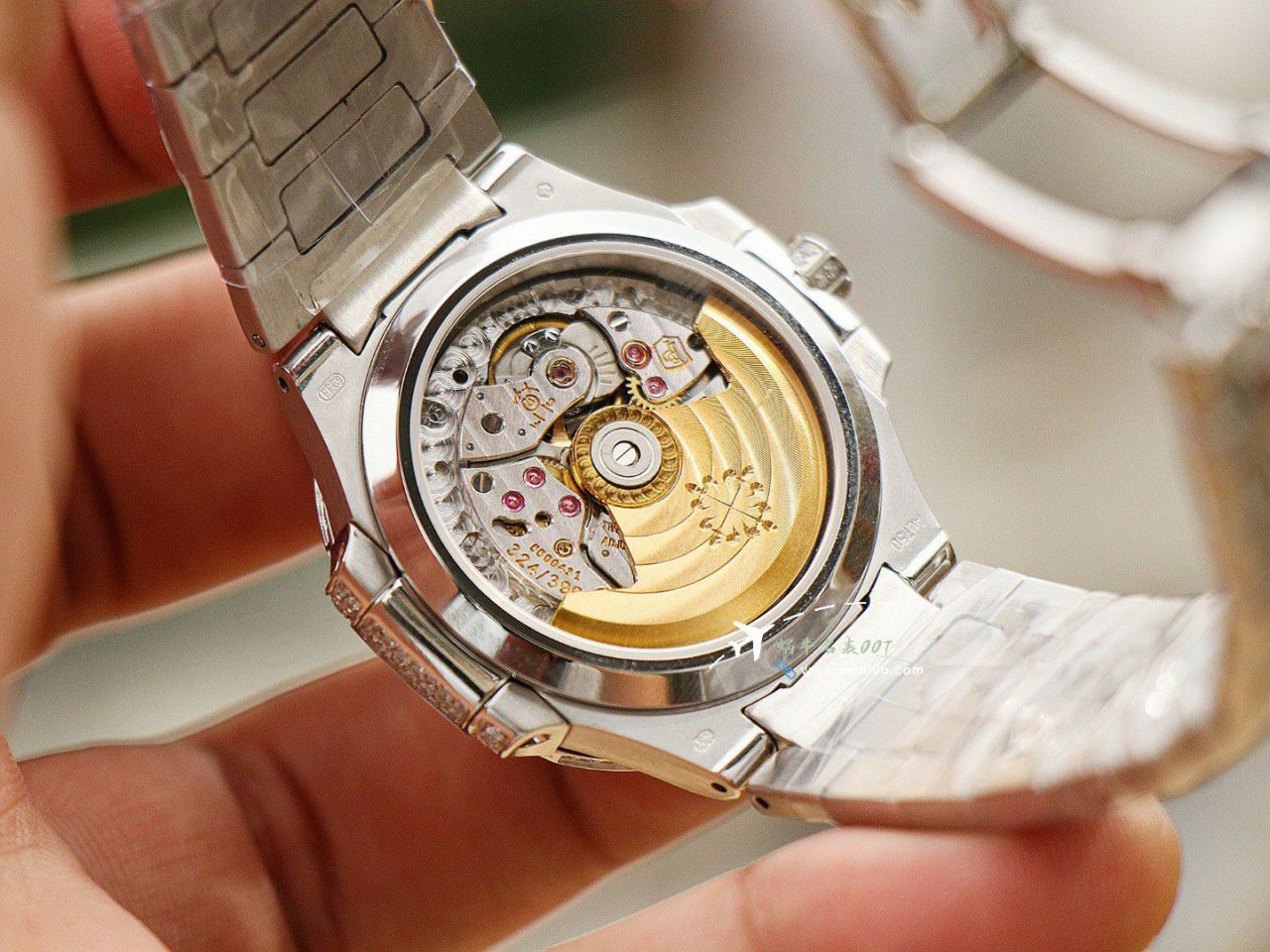 GR PATEK PHILIPPE 运动优雅女表 top   Replica Watches 7118/1453G-001 wrist watches  / BD503