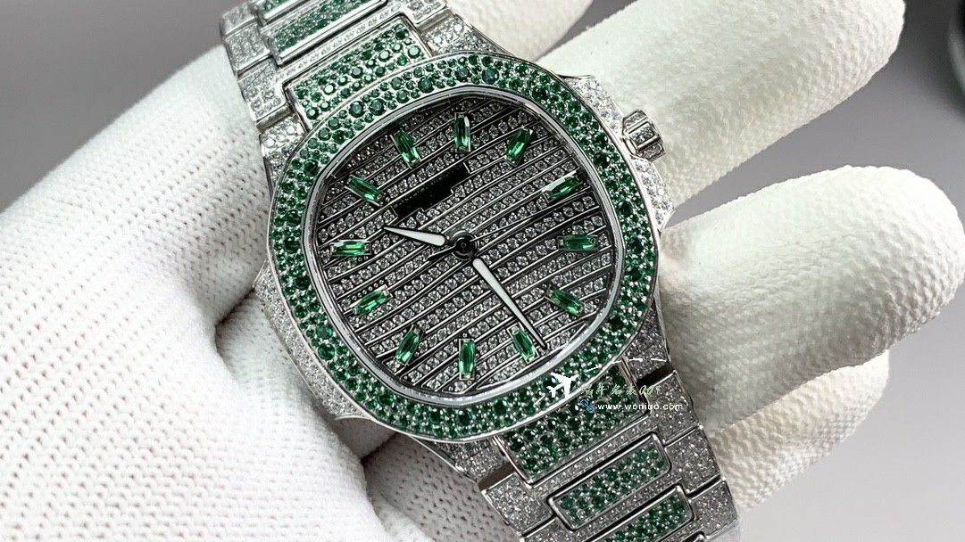 GR PATEK PHILIPPE 运动优雅 top  Replica Copy  Watches 7118/1451G-001女 wrist watches  / BD501