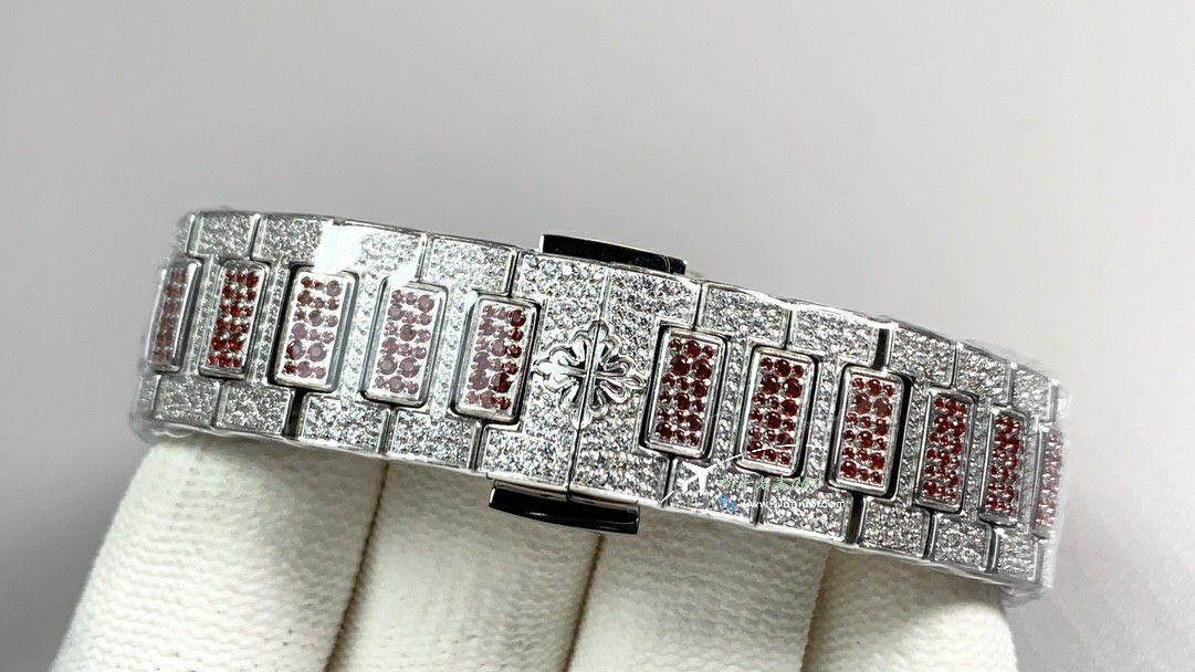 GR PATEK PHILIPPE 运动优雅 top  Replica Copy  Watches 7118/1451G-001女 wrist watches  / BD501