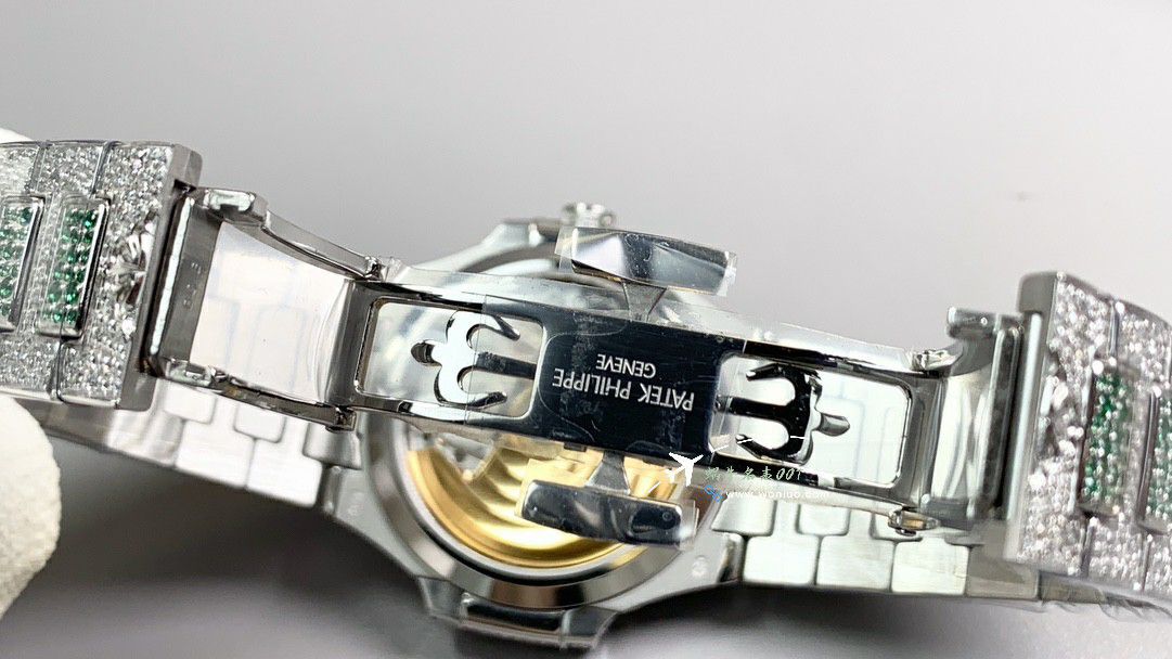 GR PATEK PHILIPPE 运动优雅 top  Replica Copy  Watches 7118/1451G-001女 wrist watches  / BD501