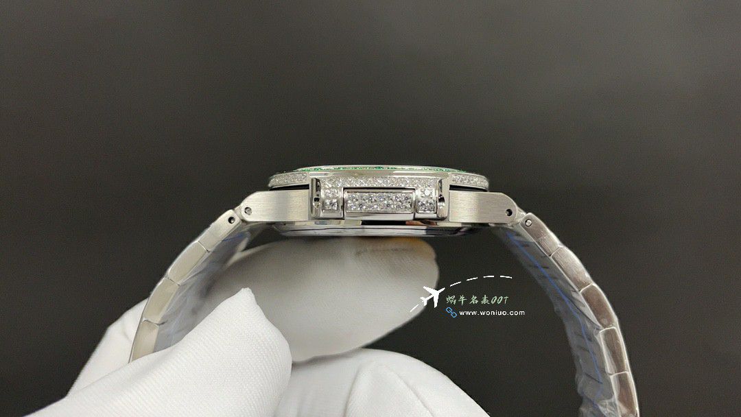 GR PATEK PHILIPPE 运动优雅 top  Replica Copy  Watches 7118/1451G-001女 wrist watches  / BD501