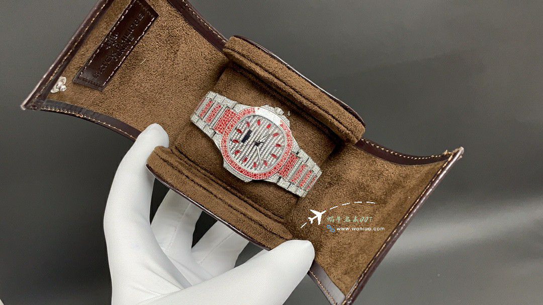 GR PATEK PHILIPPE 运动优雅 top  Replica Copy  Watches 7118/1451G-001女 wrist watches  / BD501
