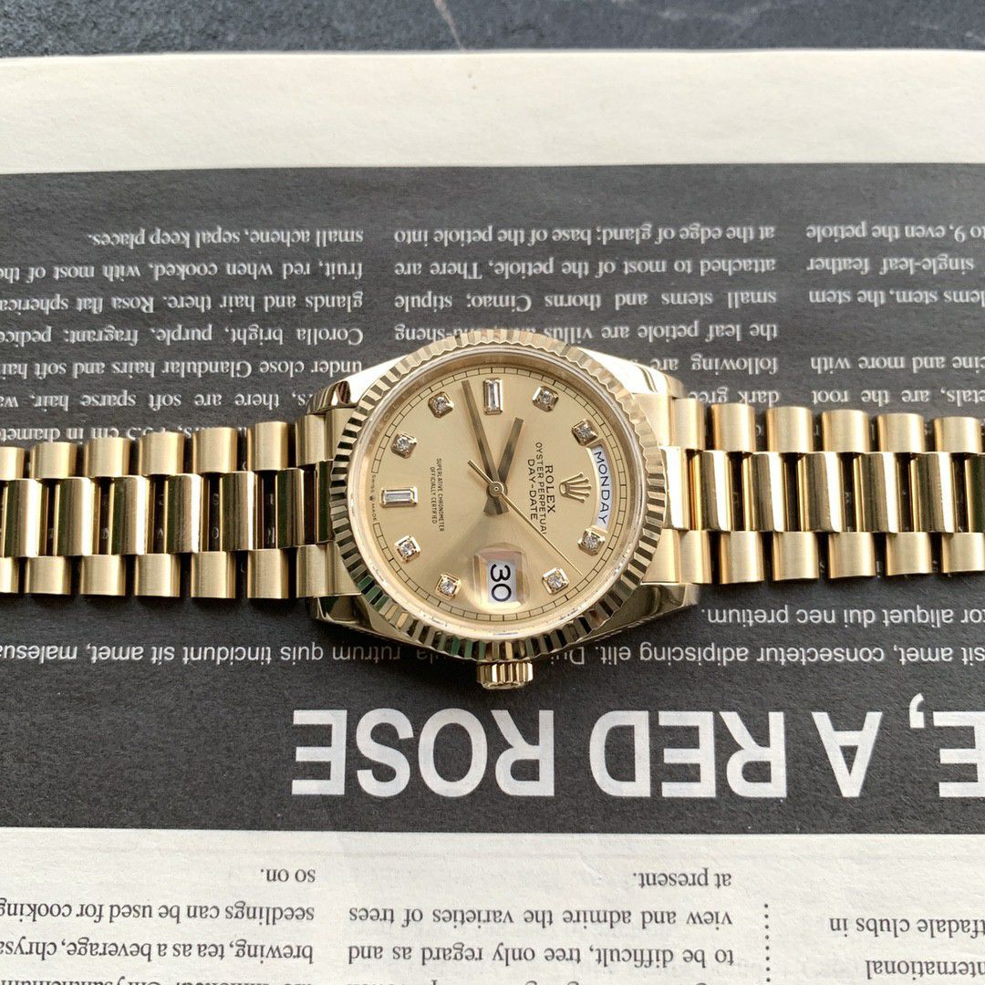  Rolex  Day-Date 型蓝松石 Perfect  Replica Copy  Watches m128238-0071 wrist watches  / R889