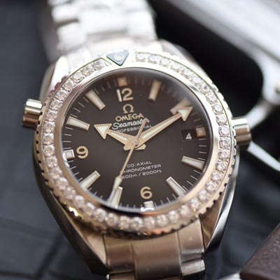 【KW Perfect  High quality  Replica Watches 】OMEGA Seamaster 海洋宇宙600米系列232.15.42.21.01.001 wrist watches 