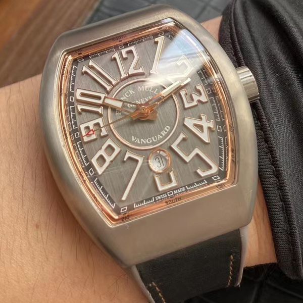 GF Factory 新品 Replica 发的FRANCK MULLER法穆兰Vanguard 系列 V45 SC DT 男士 wrist watches 